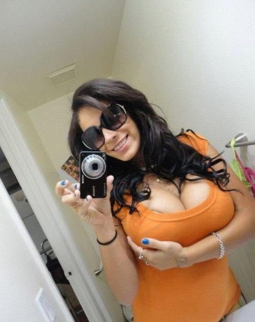 25P Non-Nude Busty Babes 4