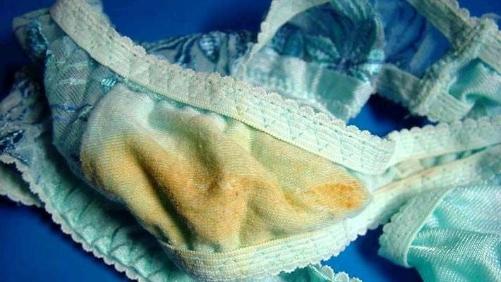 25P Dirty panties 3