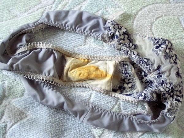 25P Dirty panties 3