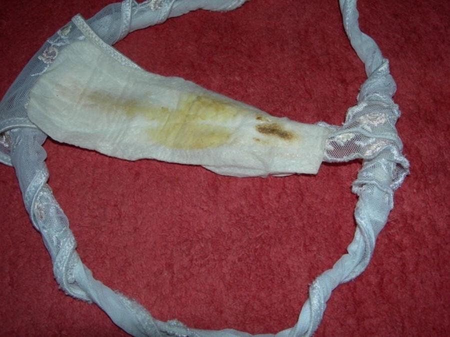 25P Dirty panties 3