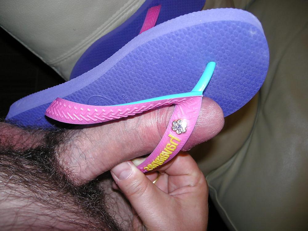 4P Wife's cummed hawaianas