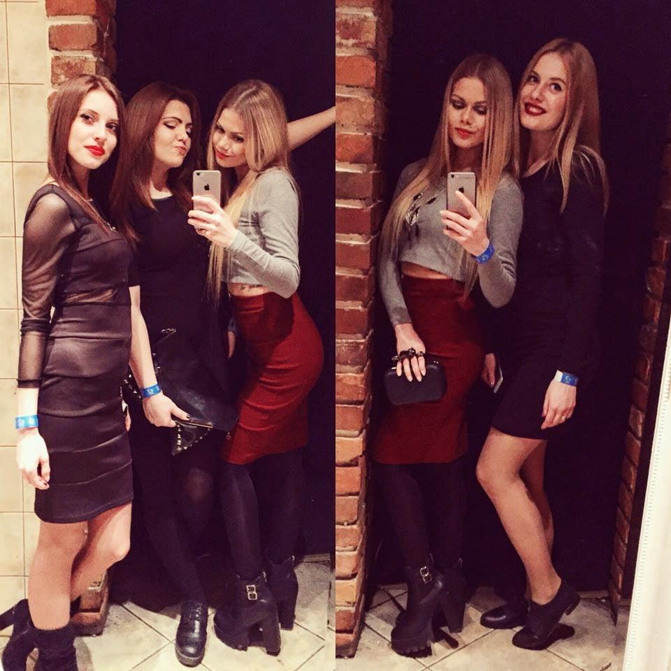25P sexy females in tights pantyhose nylons 20