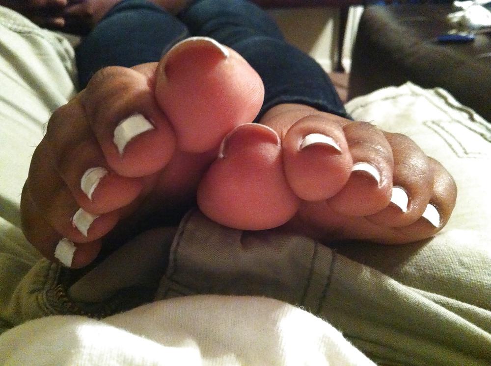 22P White Toes Footjob