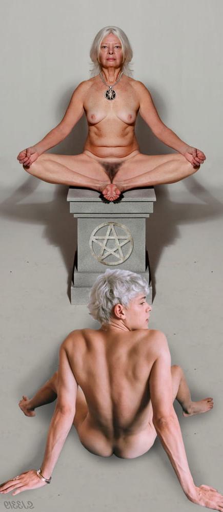 20P Mature Goddesses and the Boys Who Worship Them 166
