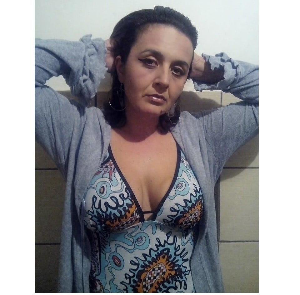 25P ROU ROMANIAN MILFS 56 ROMANIAN MOM WITH DIRTY FUCK FACE