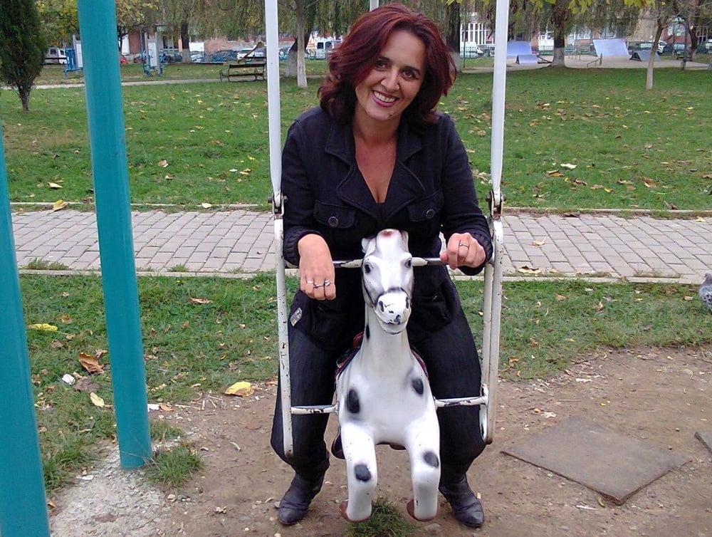 25P ROU ROMANIAN MILFS 56 ROMANIAN MOM WITH DIRTY FUCK FACE