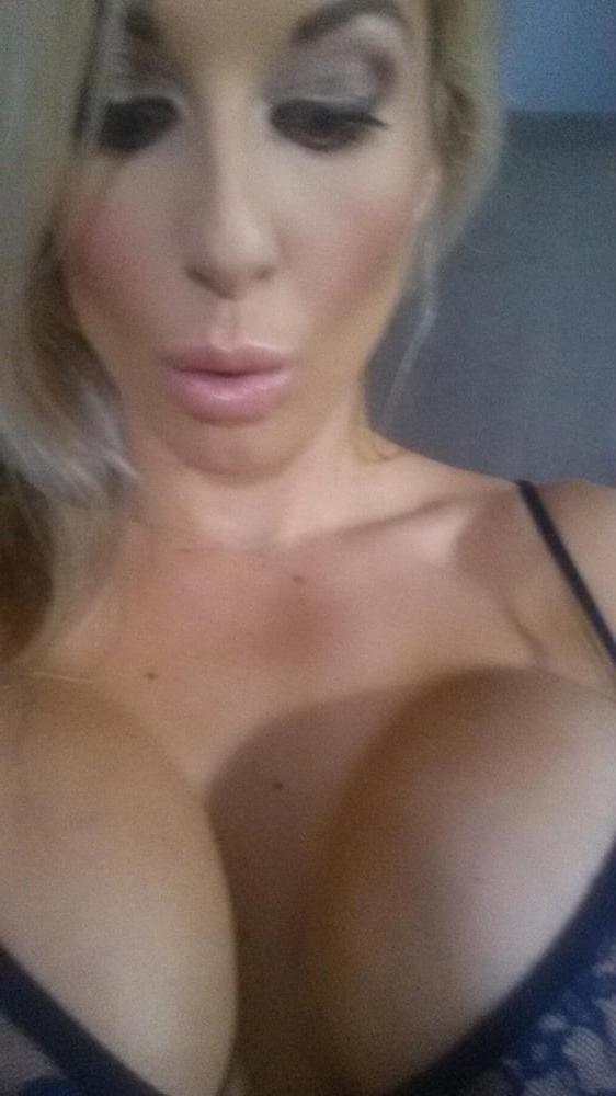 25P Non-Nude Busty Babes 11