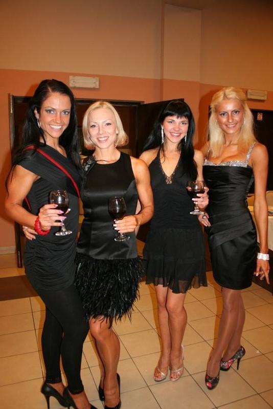 25P sexy females in tights pantyhose nylons 19