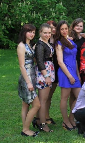 25P sexy females in tights pantyhose nylons 19