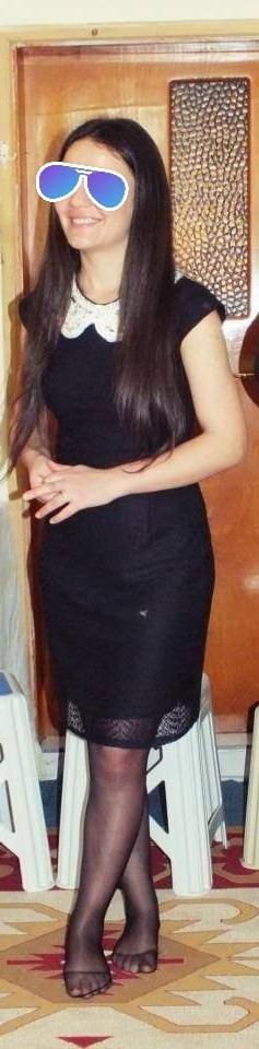 25P Voyeur Amateur and Pantyhose 5