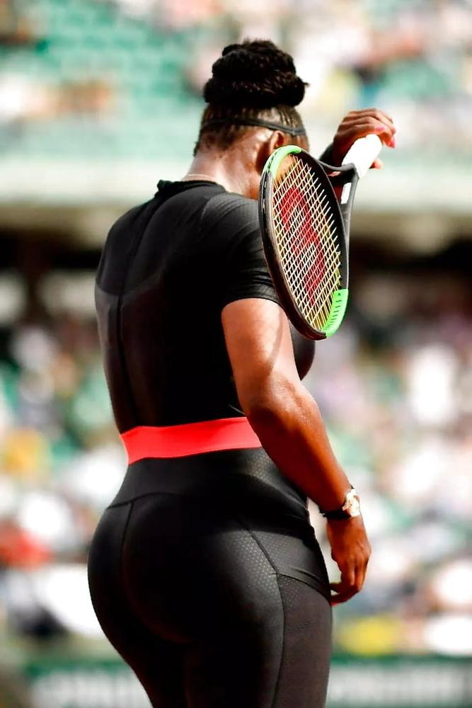 25P Serena Williams Fetter Fickarsch French open 2018