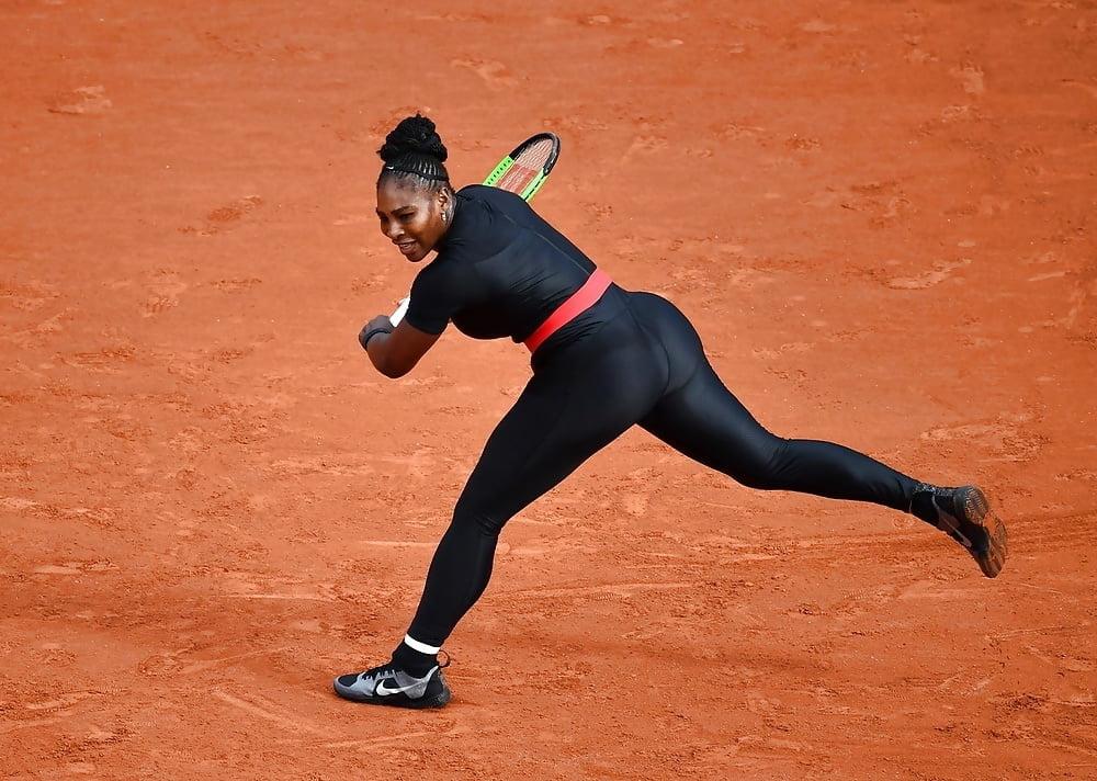 25P Serena Williams Fetter Fickarsch French open 2018