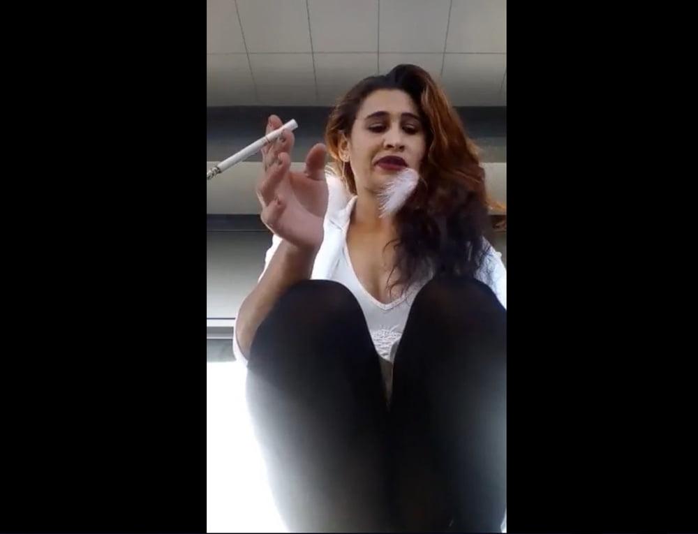 25P ROU ROMANIAN GYPSY MILFS 53 YOUNG SEXY DIRTY GYPSY MOM Part3