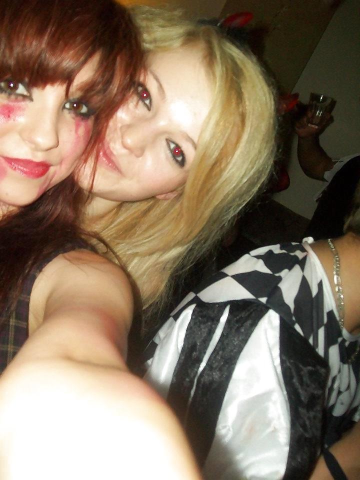 25P Costume Sluts From,SmutDates