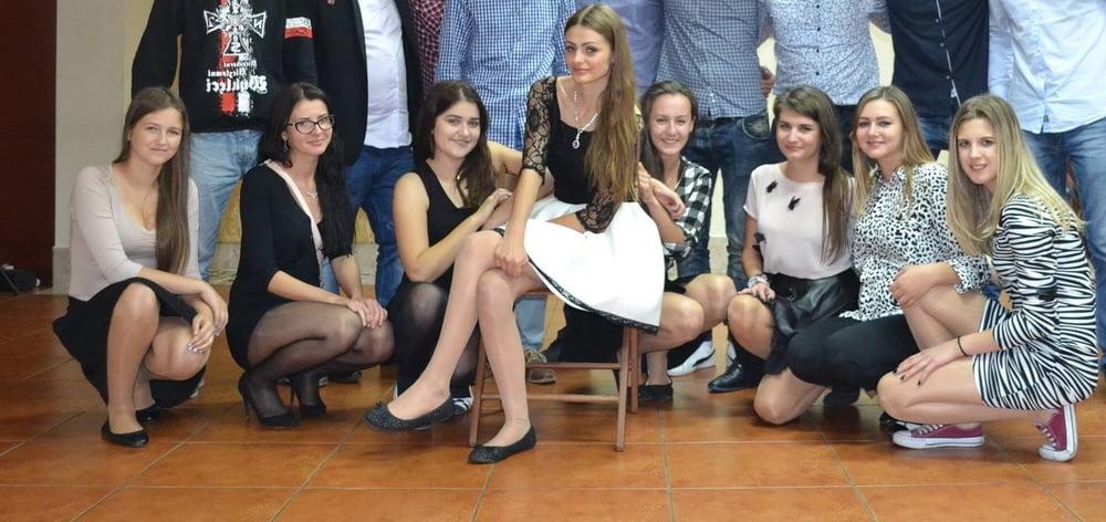 25P sexy females in tights pantyhose nylons 15