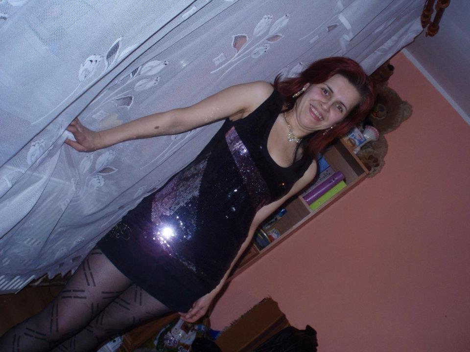 25P sexy females in tights pantyhose nylons 15