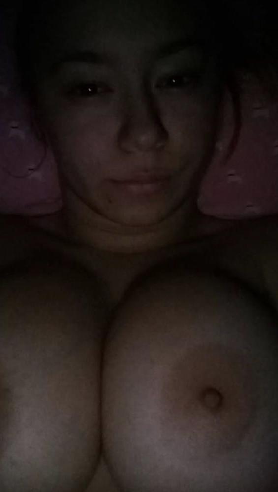 25P Busty slut