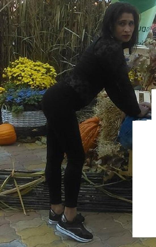 25P ROU ROMANIAN GYPSY MILFS 53 YOUNG SEXY DIRTY GYPSY MOM