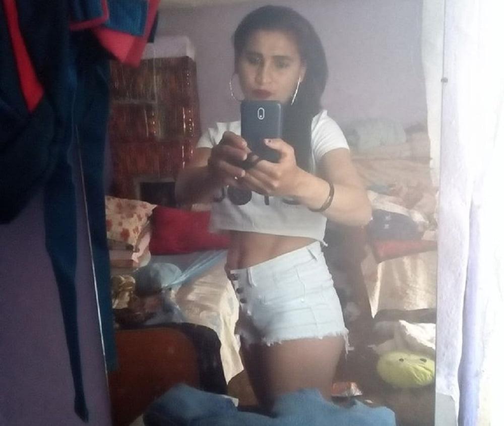 25P ROU ROMANIAN GYPSY MILFS 53 YOUNG SEXY DIRTY GYPSY MOM