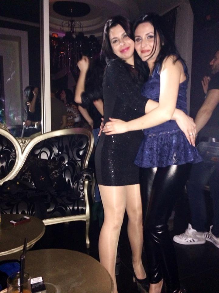 25P sexy females in tights pantyhose nylons 13