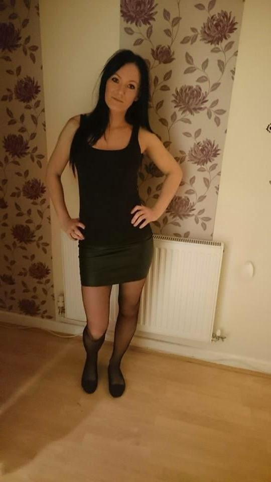 25P sexy females in tights pantyhose nylons 13