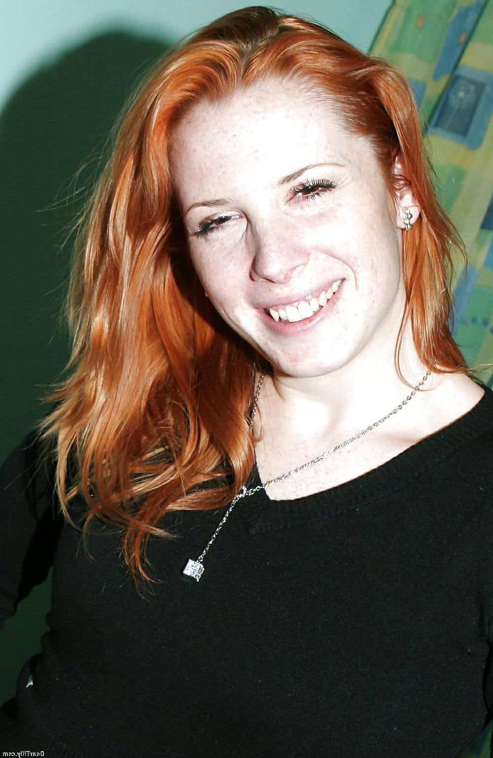 25P Rachel & Her Little Boobs
