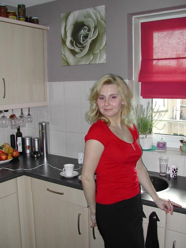25P dirty MILF