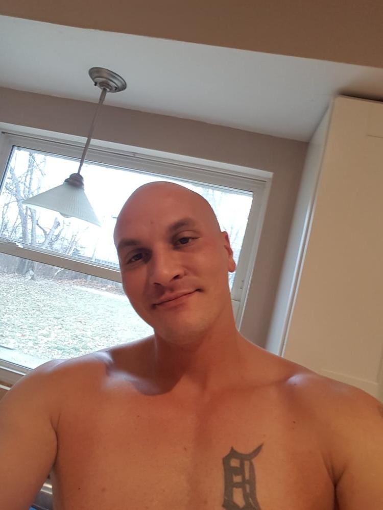 12P Big dick