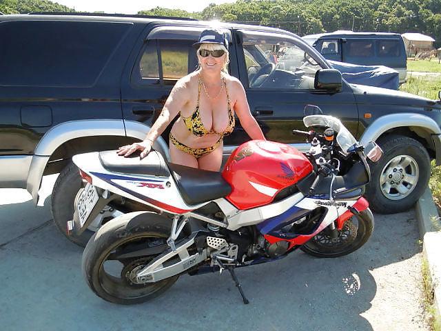 20P Busty russian milf 11