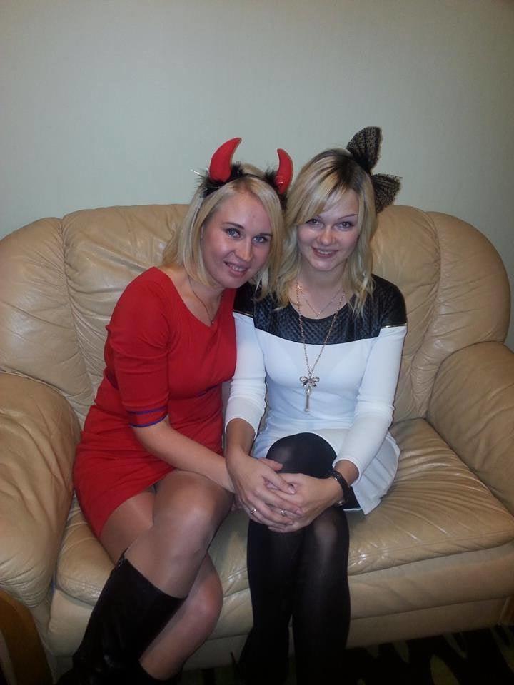 25P sexy females in tights pantyhose nylons 6