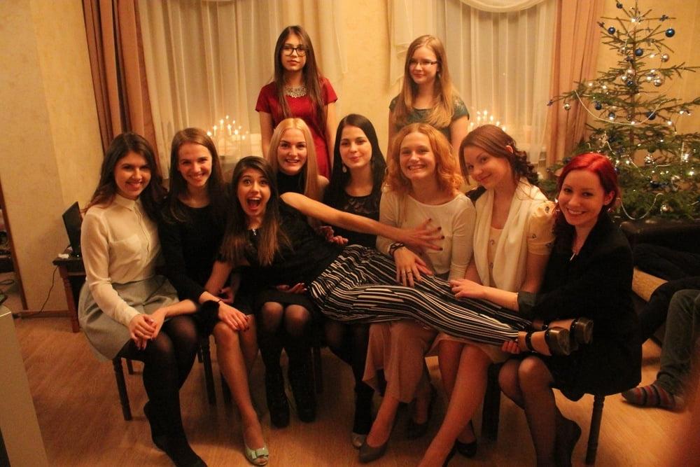 25P sexy females in tights pantyhose nylons 6