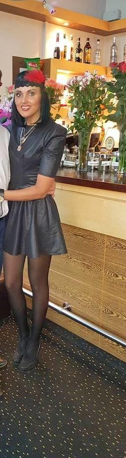 25P sexy females in tights pantyhose nylons 6