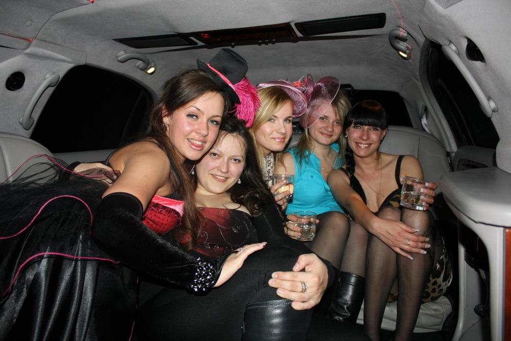 25P sexy females in tights pantyhose nylons 6