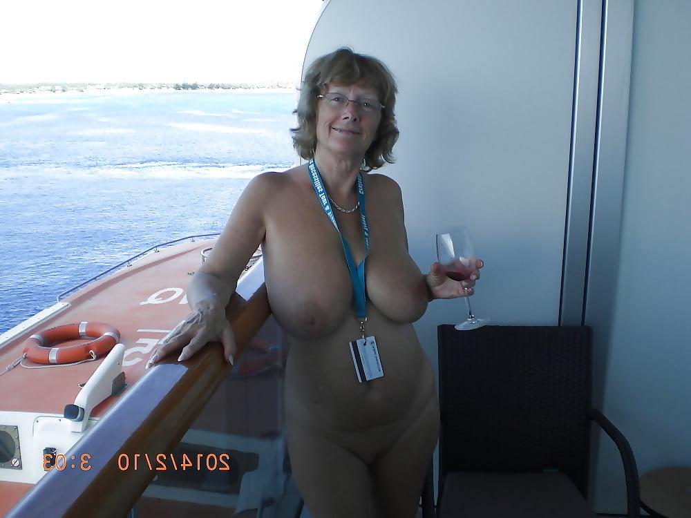 25P Boat
