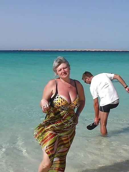 10P Busty russian milf 20
