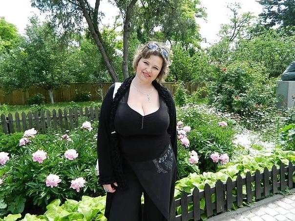 25P Busty russian milf 9