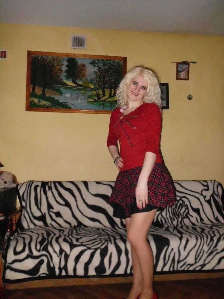 25P sexy females in tights pantyhose nylons 4