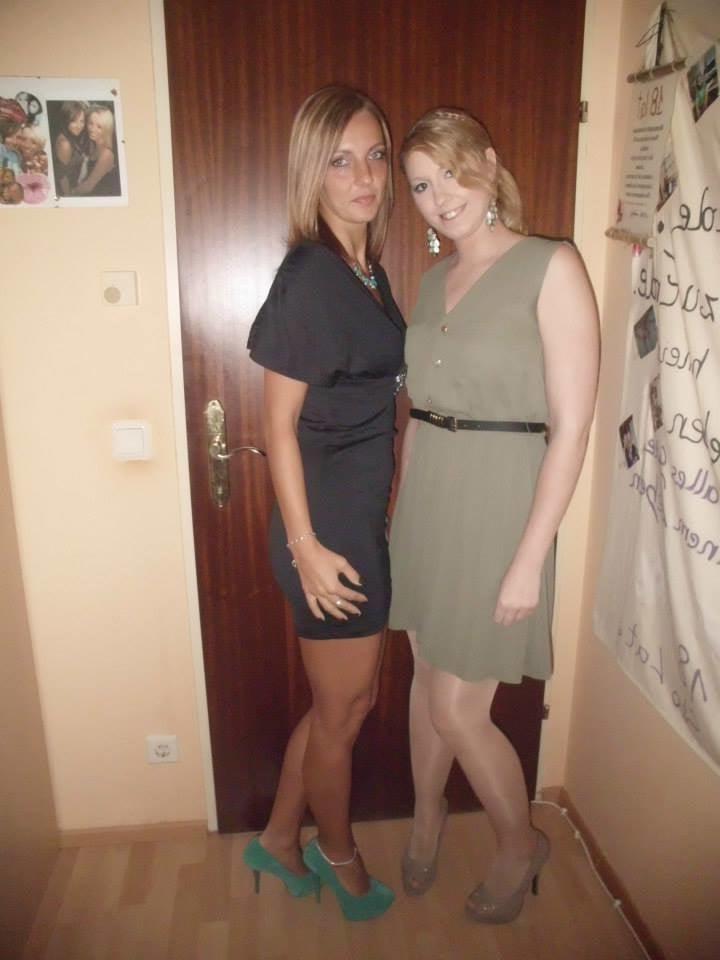 25P sexy females in tights pantyhose nylons 8