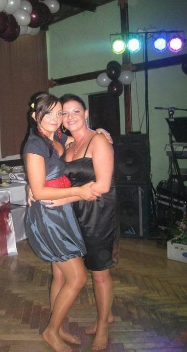 25P sexy females in tights pantyhose nylons 8