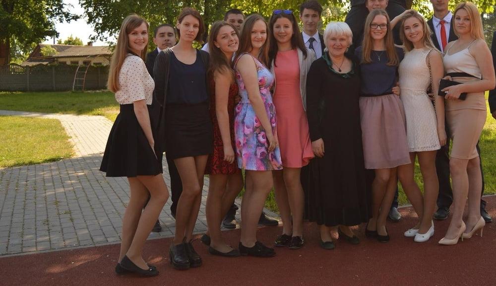 25P sexy females in tights pantyhose nylons 5