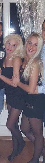 25P sexy females in tights pantyhose nylons 5