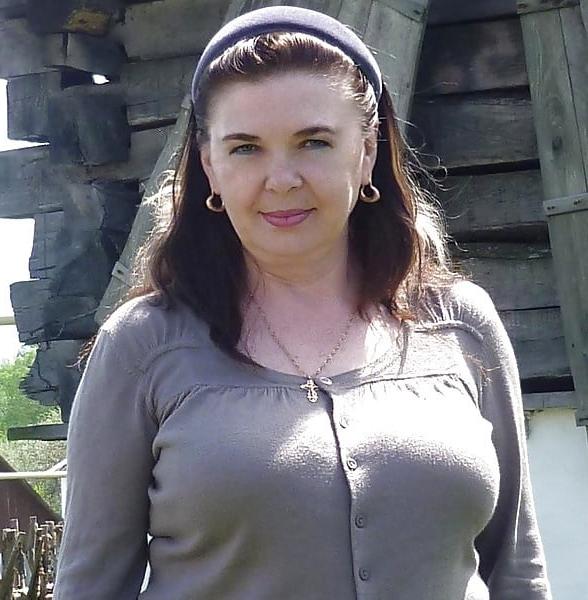 24P Busty russian milf 6