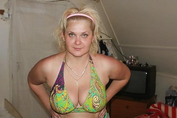 9P Busty russian milf 1