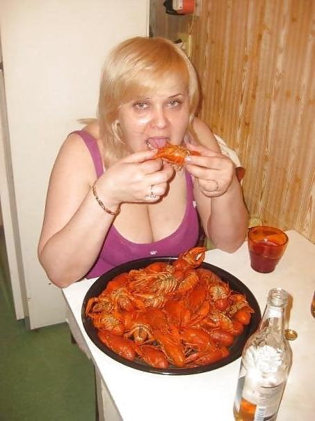 9P Busty russian milf 1