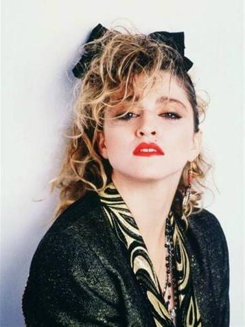 25P 80's disco style: Madonna