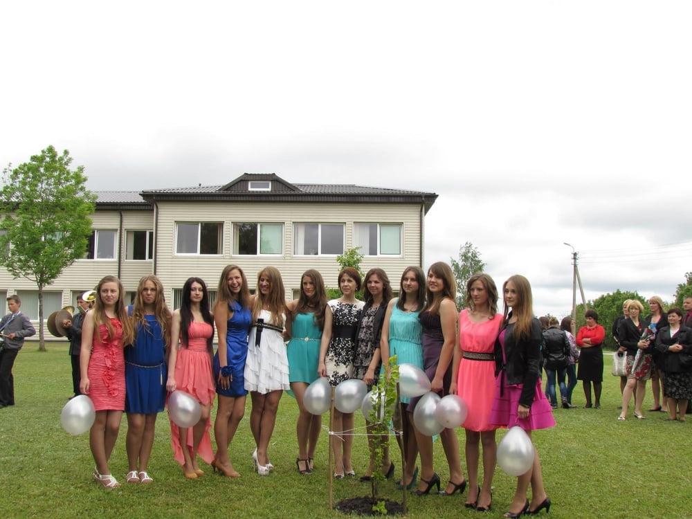 25P sexy females in tights pantyhose nylons 2
