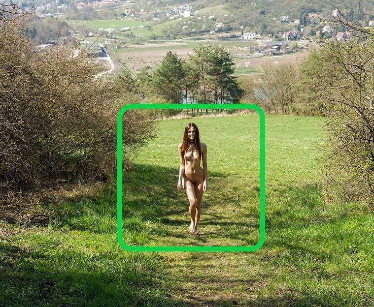 25P Outdoor SensualShots &amp; Sexy Attitudes 3