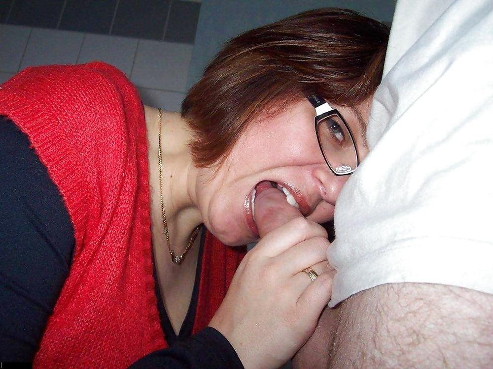 25P Milf sucking dick 3