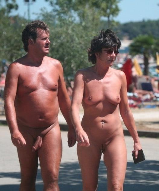 25P Outdoor Swingers 05-02
