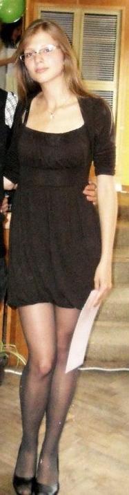 25P sexy females in tights pantyhose nylons 1